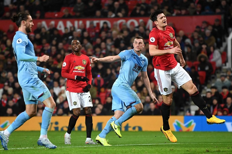 Du doan man united vs burnley luc luong