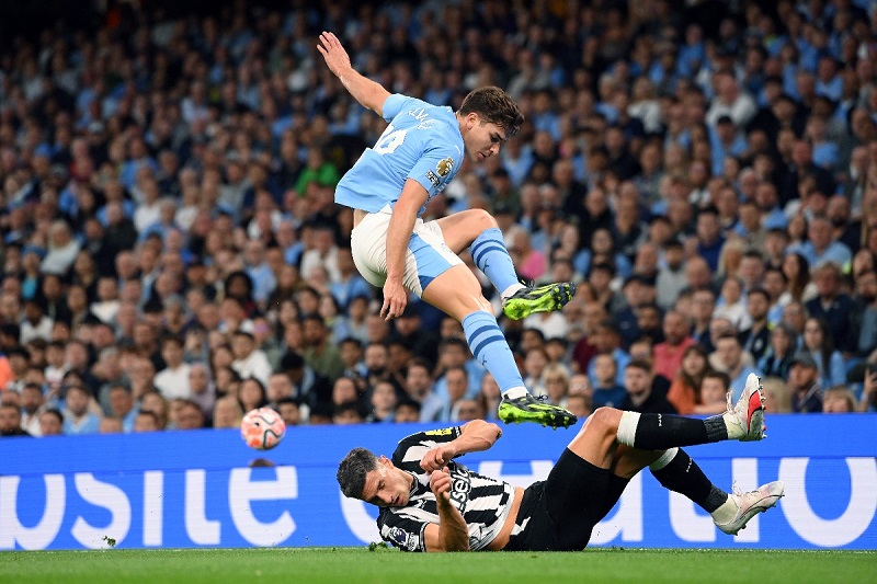 Newcastle vs man city vt phong do